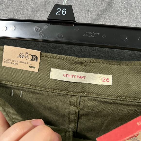 Levi's Women Utility Pants Olive Green Size 26 x 27 - Picture 9 of 10
